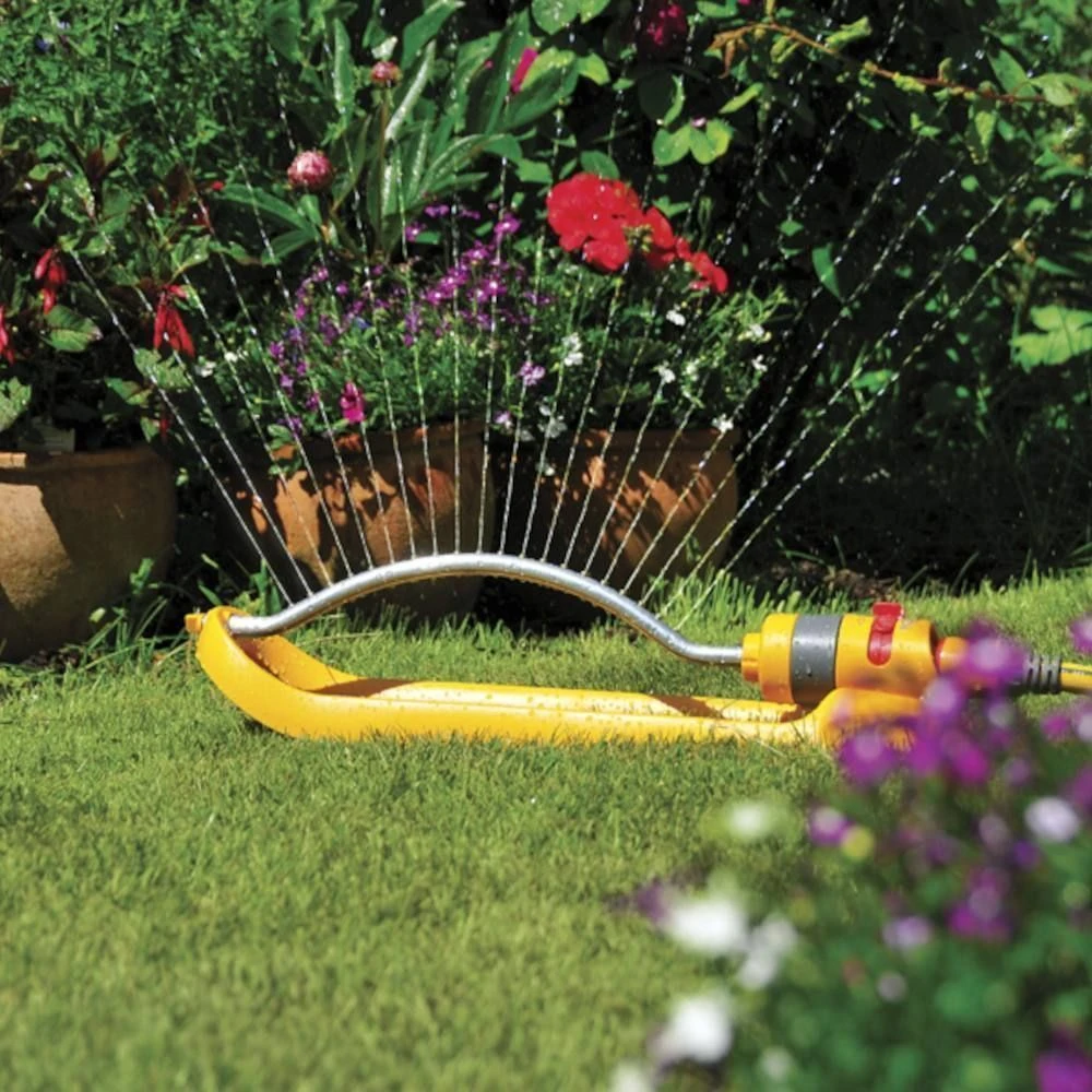 Hozelock Rectangular Sprinkler Plus 260sqm 4 Hozelock Rectangular Sprinkler Plus 260sqm - Image 2